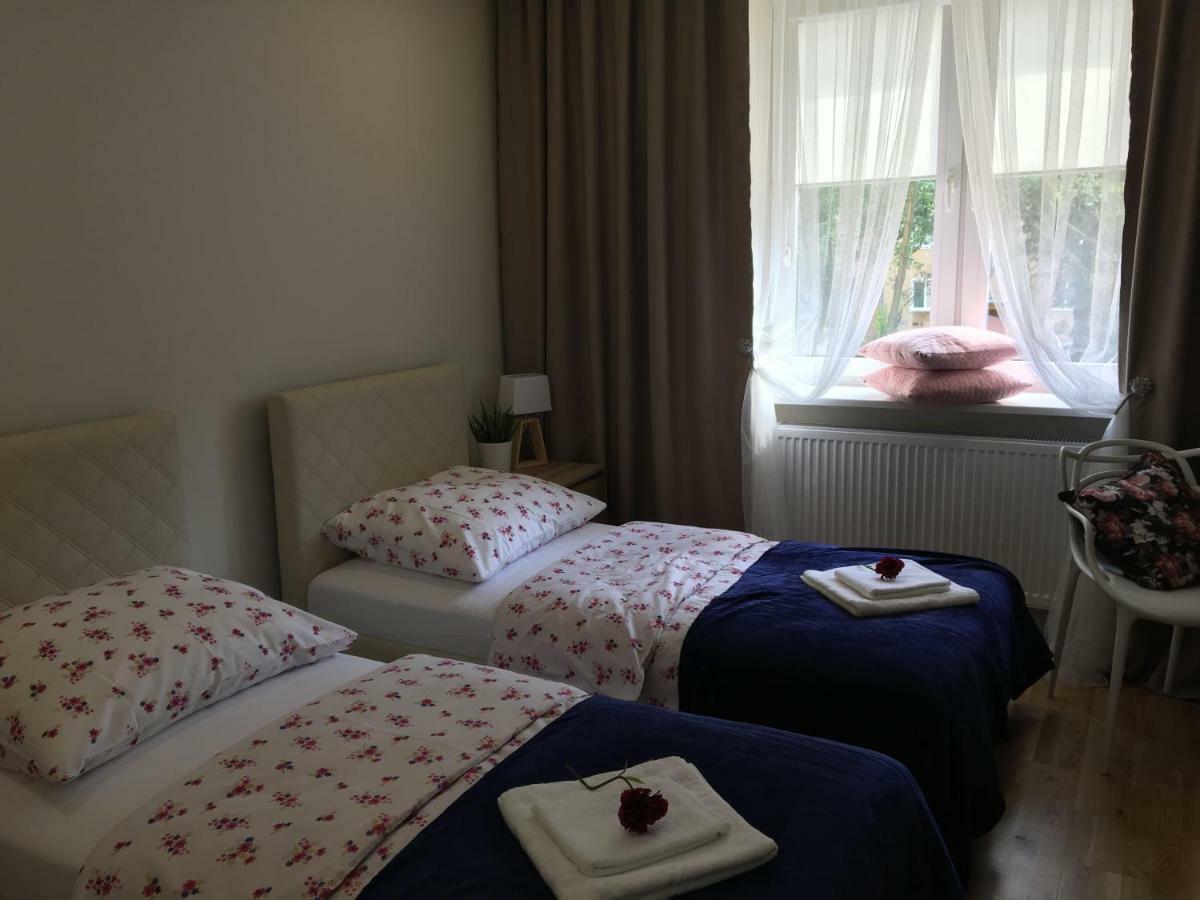 Family & Business Elegant Apartments Ul Astronautow Centrum Downtown - 3 Bedroom, Parking Кельце Экстерьер фото