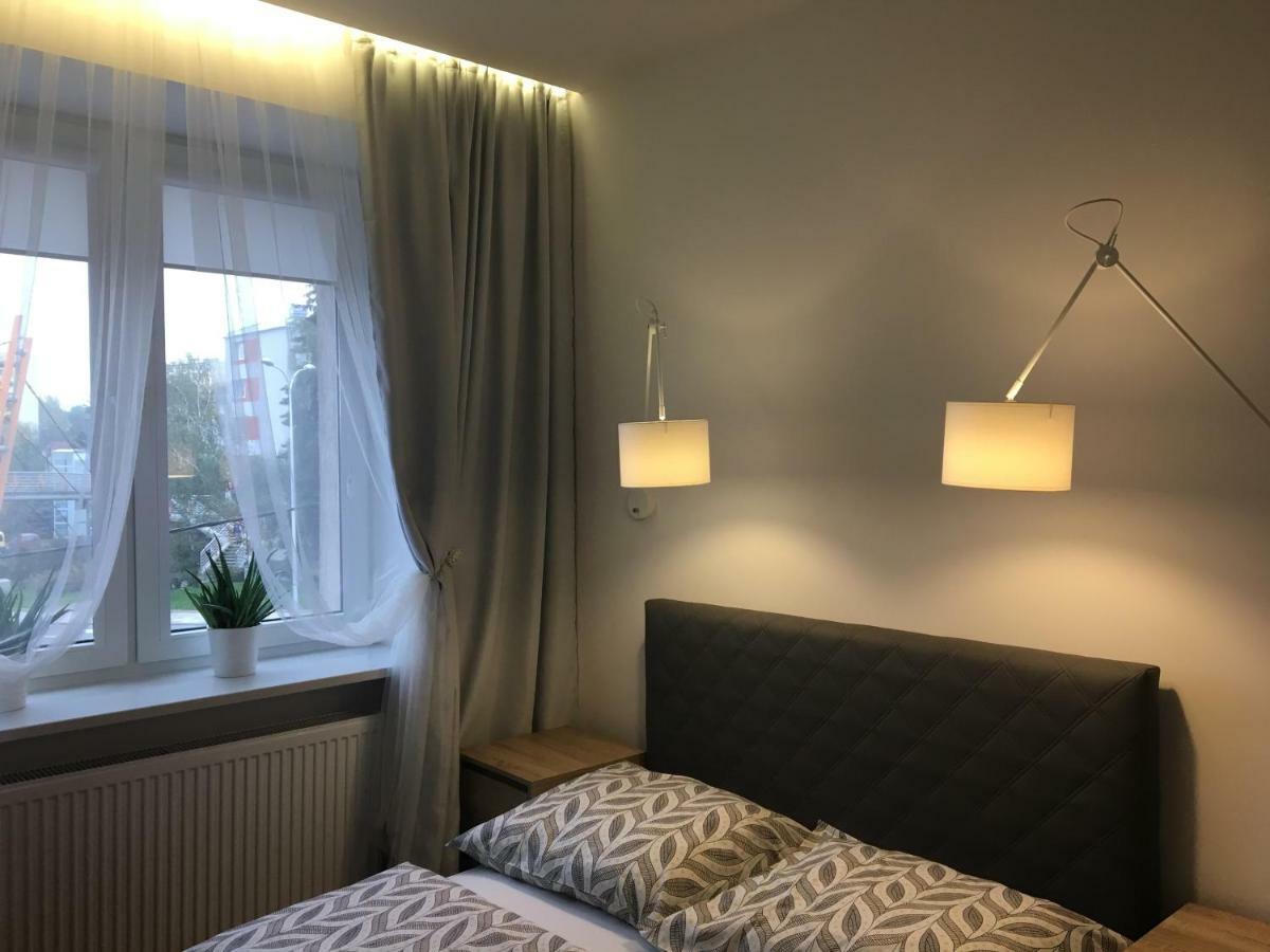 Family & Business Elegant Apartments Ul Astronautow Centrum Downtown - 3 Bedroom, Parking Кельце Экстерьер фото
